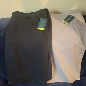 2 Pairs of Men's Shorts Tek Gear Size 40 NWT